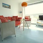 Modern ausgestattete Ferienwohnung im Haus Frische Brise